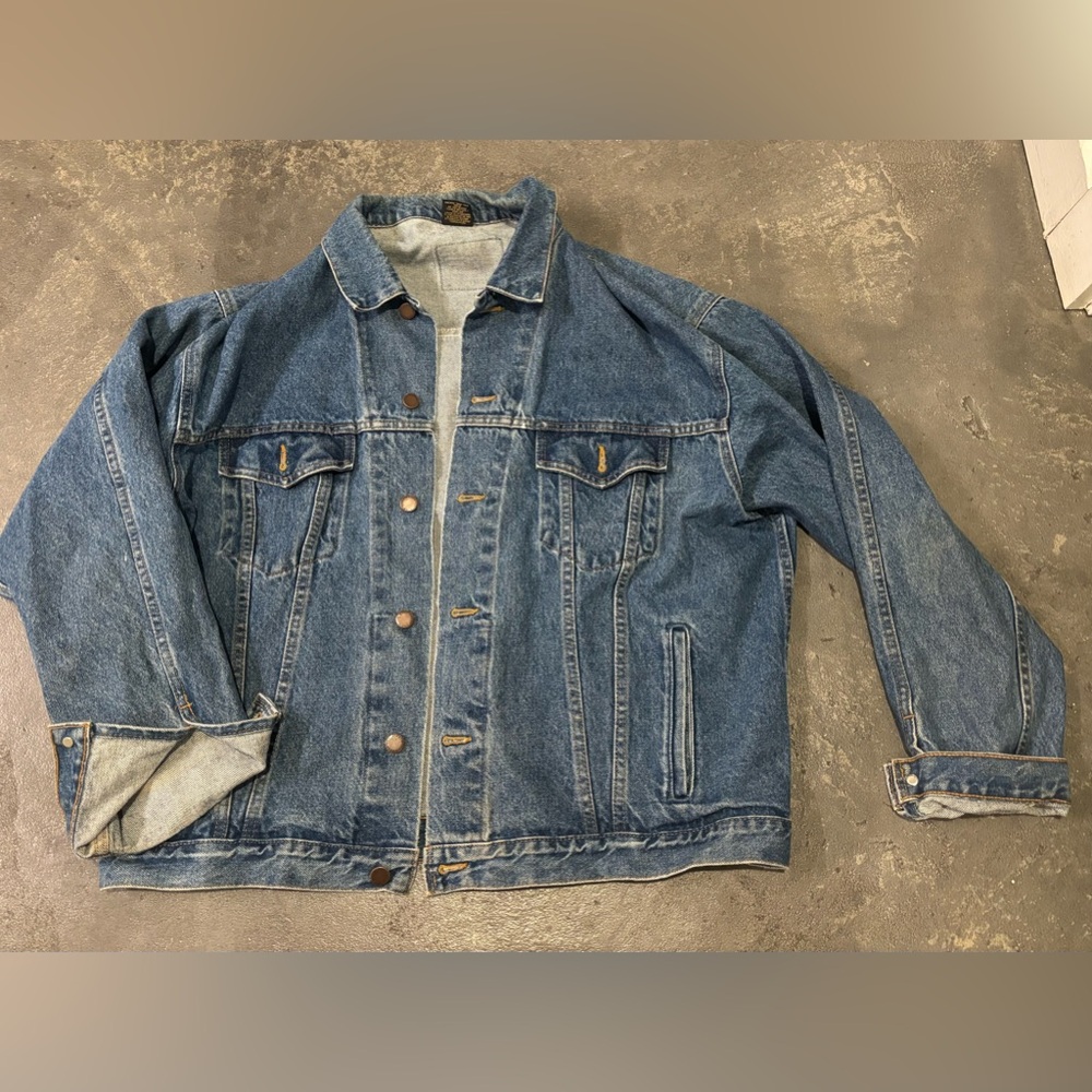 Vintage oversized denim jean jacket